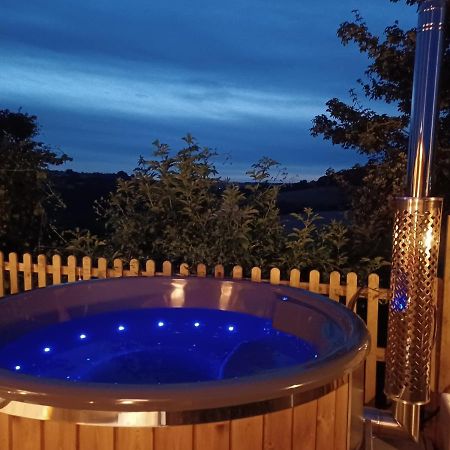 Norwell View Farm Glamping With Hot Tubs Hotel Bath Luaran gambar